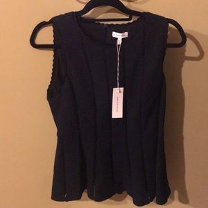 Stunning sweater vest New